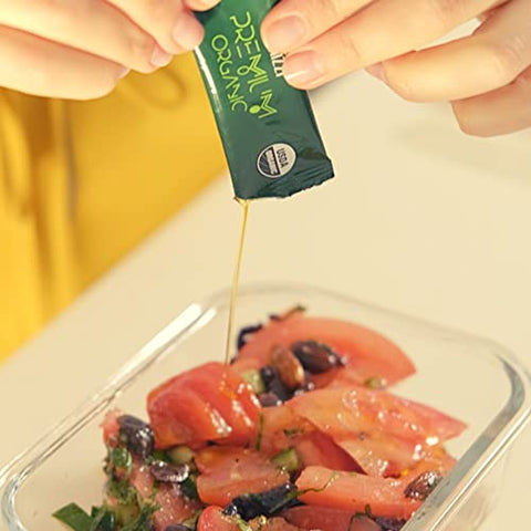 Olive Oil Packets - Olizzi Premium Organic Extra Virgin, New Harvest, Award Winning, Early Harvest, Cold Pressed, USDA Organic Certified, Single Serve, Mini, Salad Dressing To Go, Individual, Travel Size, 25 Single Use Packs (0.34 Fl Oz / Unit)
