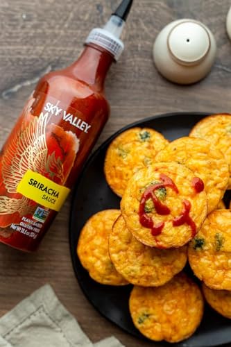 Sky Valley Sriracha Sauce Bundle (Green and Red Sriracha Sauce) - Hot Sauce, Lime, Red Jalapeno Peppers, Vegan, Gluten Free, Non-GMO, Low Sugar, 5 Calories per Serving - Variety, 18.5 Oz, (Pack of 2)