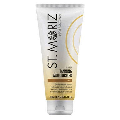 St. Moriz Professional Medium Instant Tan 1 Day Wash Off Fake Tan Lotion with Aloe Vera and Vitamin E Fast-Drying Transfer-Resistant Vegan 150ml