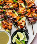 Sky Valley Sriracha Sauce Bundle (Green and Red Sriracha Sauce) - Hot Sauce, Lime, Red Jalapeno Peppers, Vegan, Gluten Free, Non-GMO, Low Sugar, 5 Calories per Serving - Variety, 18.5 Oz, (Pack of 2)