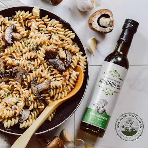 AVA JANE'S KITCHEN - Extra Virgin Avocado Oil - 100% Cold Pressed, Natural, & Unrefined - 480Ã‚Â°F High Smoke Point, Rich in Potassium & Vitamins - Creamy & Buttery Taste - 2 Bottle Pack, 8.4 fl oz each