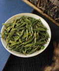 Fullchea - Longjing Tea - Dragonwell Tea - Chinese Green Tea Loose Leaf - Toasty Bean Aromatic - Lung Ching Dragon Well (8.8oz / 250g)