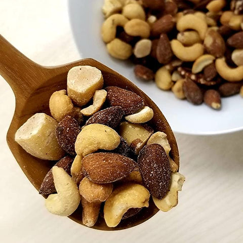 JaybeeÃƒÂ¢Ã¢â€šÂ¬Ã¢â€žÂ¢s Unsalted Mixed Nuts | 32 oz | Gourmet Roasted Deluxe Nut Mix with Cashews, Almonds, Pecans, Hazelnuts, Brazil Nuts (No Peanuts) | Keto, Vegan Friendly, Kosher, Healthy Snacks