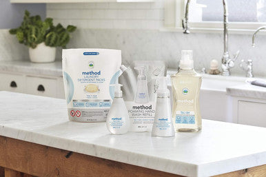 Method Concentrated Laundry Detergent + Clear 53.5 Fl Oz (Pack of 4) 66 Loads