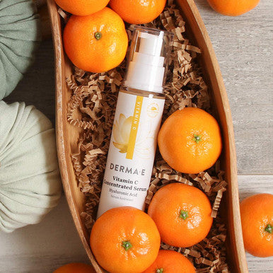 DERMA E Vitamin C Concentrated Serum with Hyaluronic Acid All Natural, Antioxidant-Rich Concentrated Facial Serum Firming and Brightening Skin Serum, 2oz