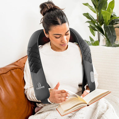 Comfier Shiatsu Neck Shoulder Massager, Back Massager With Heat, Christmas Gifts For Mom Dad Deep Tissue 4D Kneading Pillow Massager With Portable Storage Bag, Home, Office And Car Use