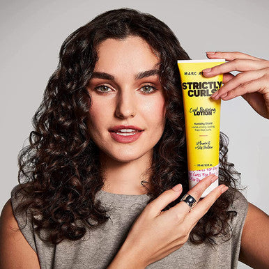 Marc Anthony Curl Defining & Enhancing Lotion, Strictly Curls - Moisturizing Detangler with Vitamin E & Silk Protein for Long-Lasting Frizz-Free Curls - Bounce & Shine For Wavy, Dry or Damaged Hair